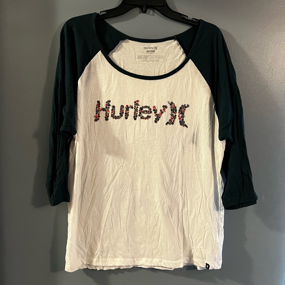 3FOR$10 Hurley size Small oversized shirt